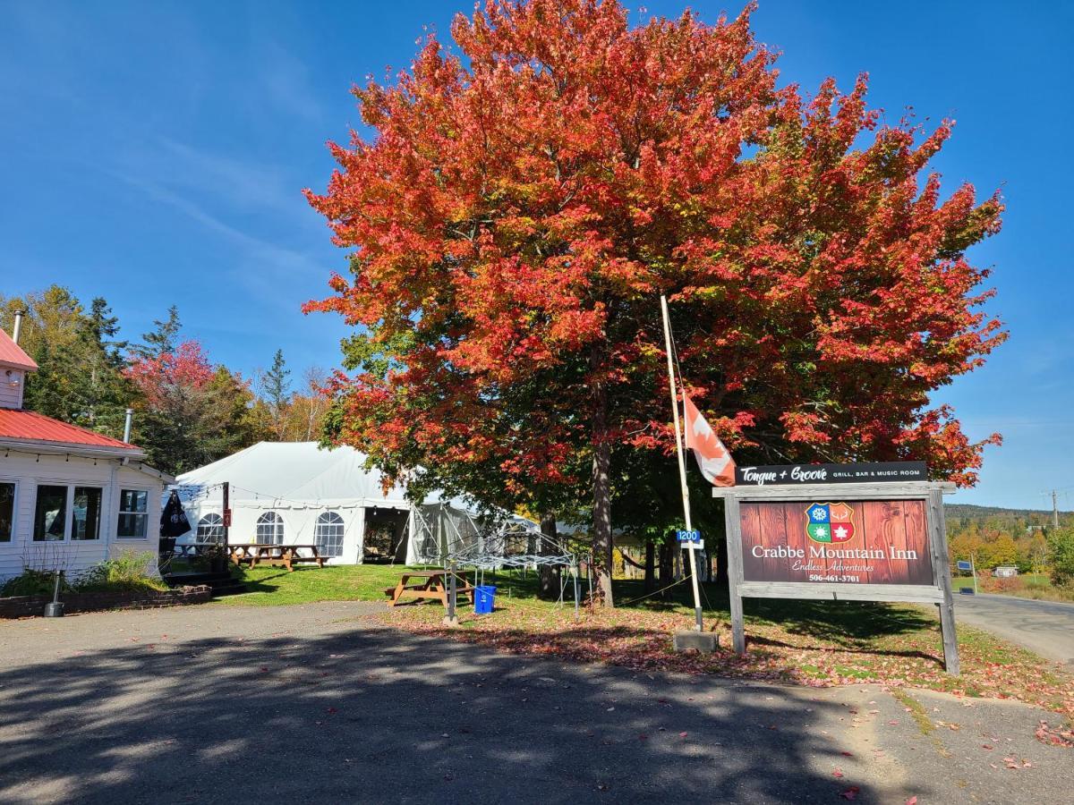 Crabbe Mountain Inn Southampton Exterior foto