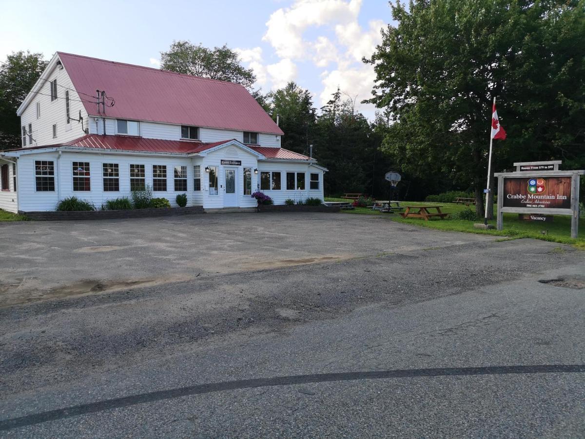 Crabbe Mountain Inn Southampton Exterior foto